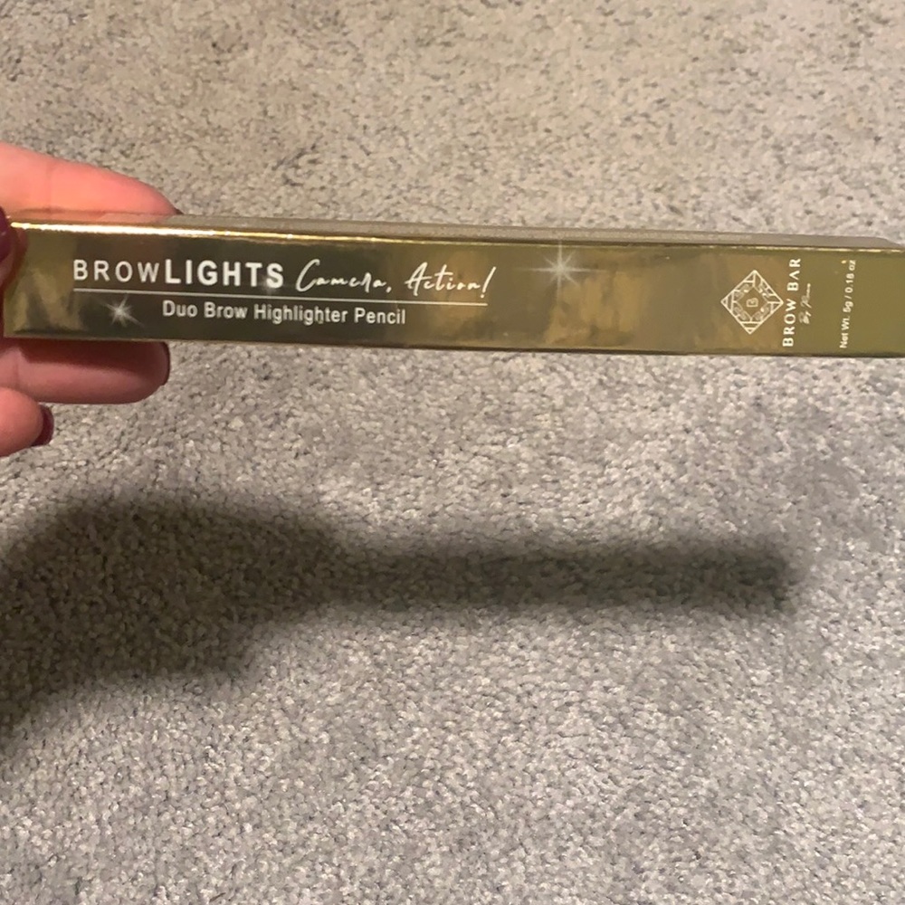 Brow Bar BrowLIGHTS Camera Action Duo Brow Highlighter Pencil.